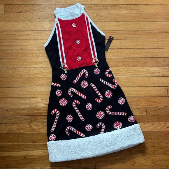 No Boundaries Christmas Sweater Dress in XS / Juniors size 1 - Picture 2 of 3